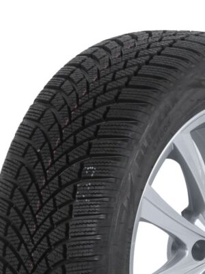 Anvelope Шины 205/55R16 BRIDGESTONE
 Blizzak LM005